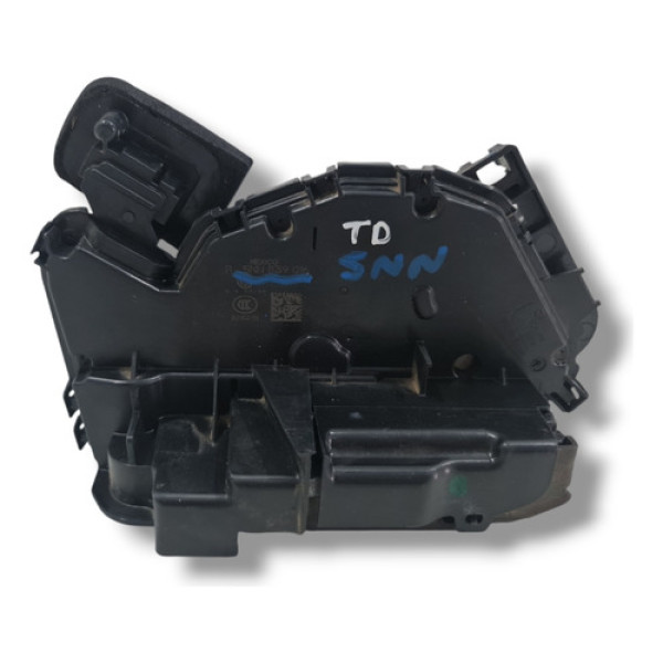 Fechadura Eletrica Porta Traseira Dir Vw Jetta Rline 2020