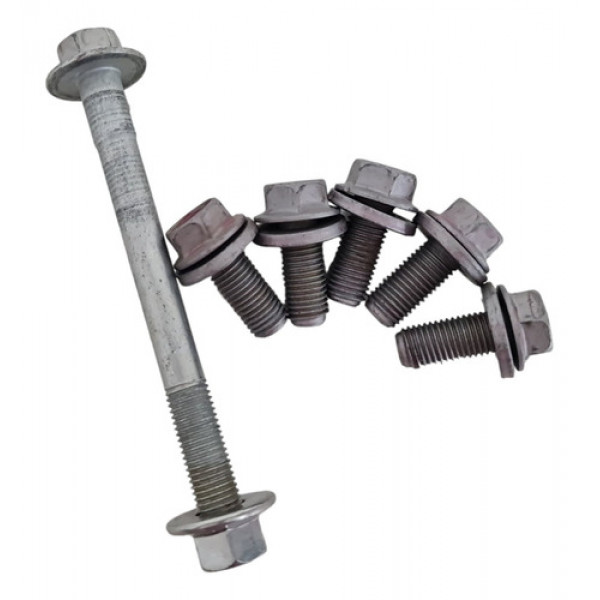 Kit Parafusos Coxim Esquerdo Motor Yaris 1.5 Aut 2022