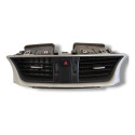Difusor Ar Central Painel Botao Alerta Nissan Sentra 2014 